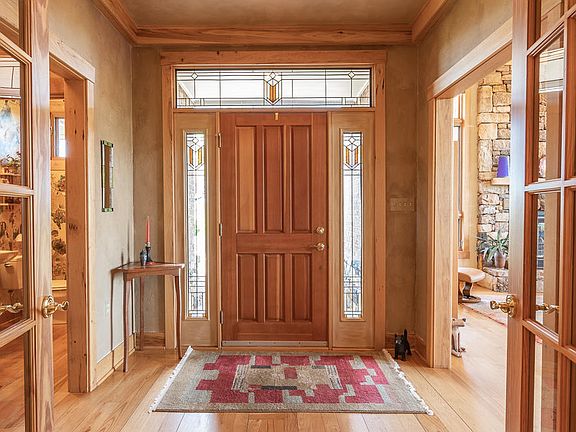 5th image of 185 Wild Rose Way