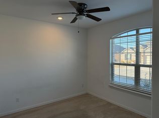 2521 Birchcrest Dr, Fort Worth, TX 76179