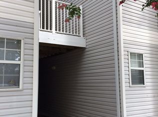 612 Shoreham Ct APT 102, Virginia Beach, VA 23451