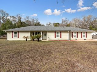 37069 Lee St, Hilliard, FL 32046