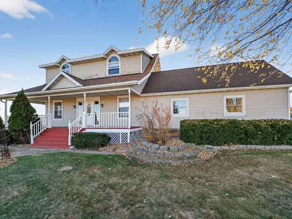 W1905 Highway H, New Holstein, WI 53061