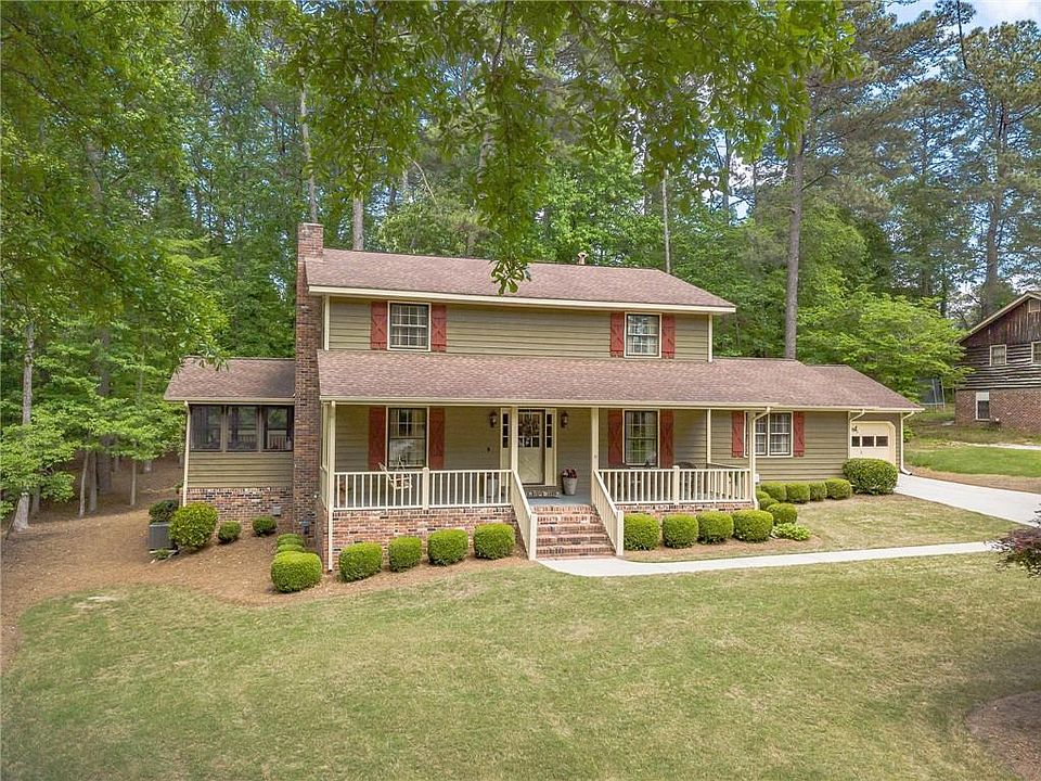 1st image of 2249 Valley Creek Cir
