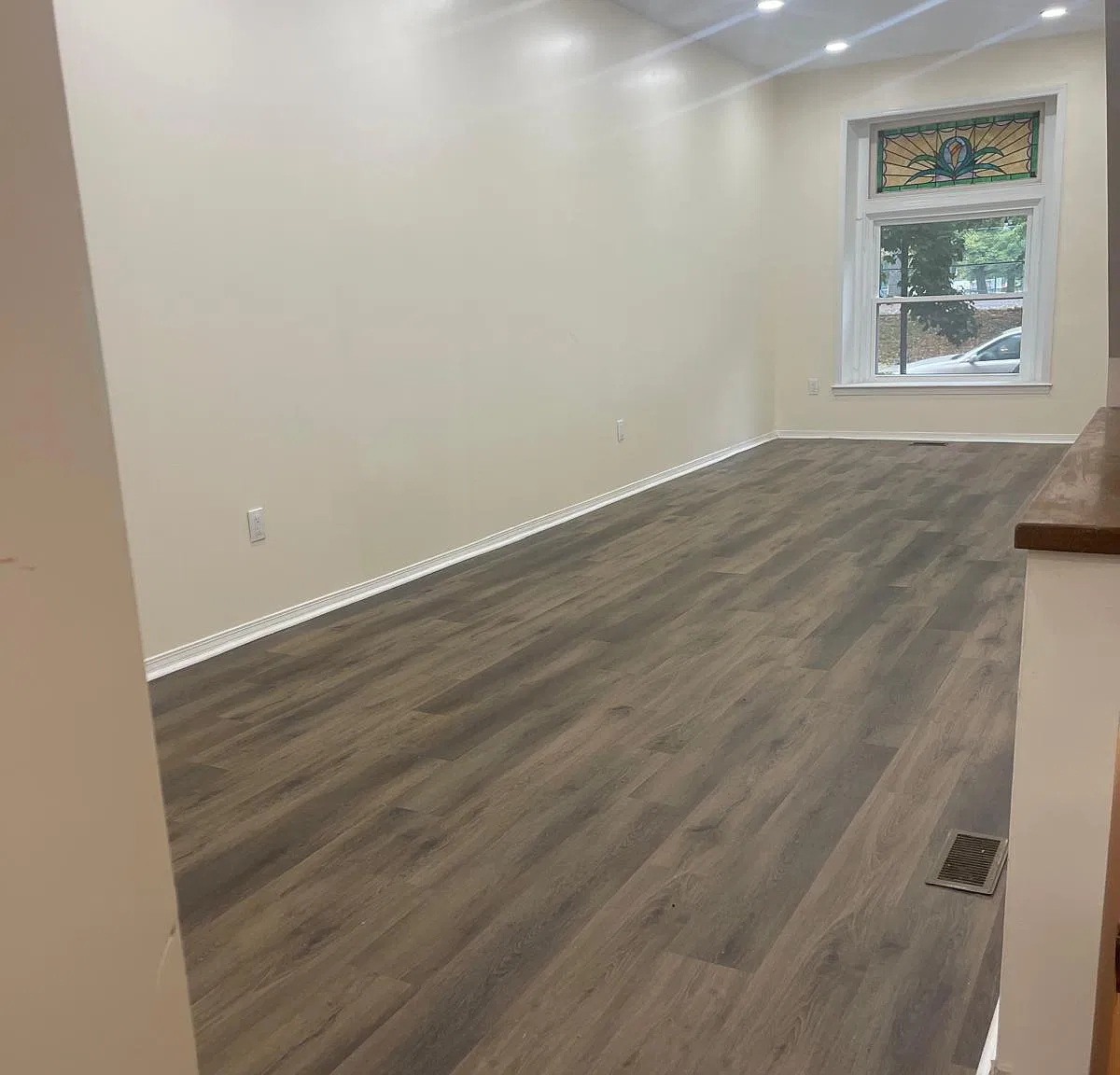 3 bed, 1440 sqft, $2,250 — Photo 4