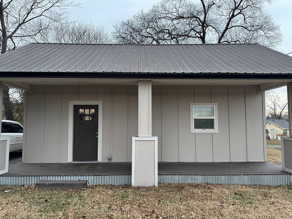 1st image of 317 Cemetery Ave #1