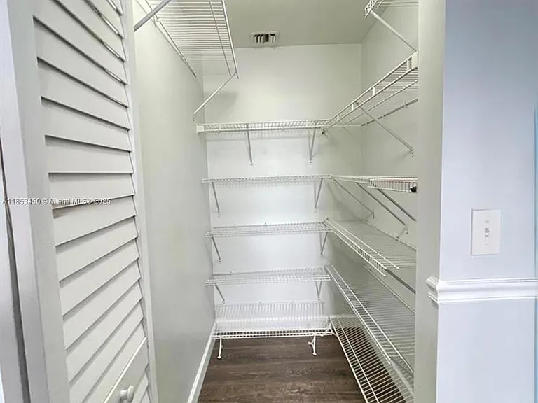 1566 Coronado Rd — Photo 11