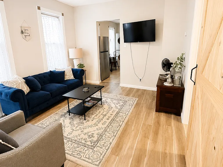 4511 Bridge Ave — Photo 8