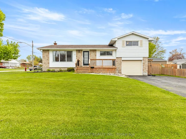 57 Dexter Dr, Welland, ON L3C 4B7