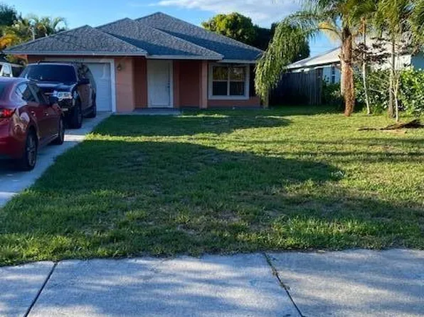 6709 1st St, Jupiter, FL 33458