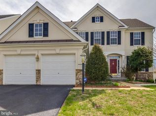 10562 Tattersall Dr, Manassas, VA 20112