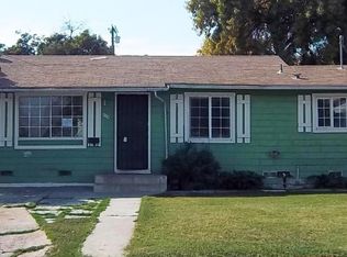 519 W Porter St, Hanford, CA 93230