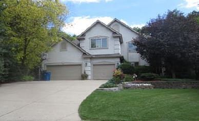 2nd image of 8275 Benwood Cir