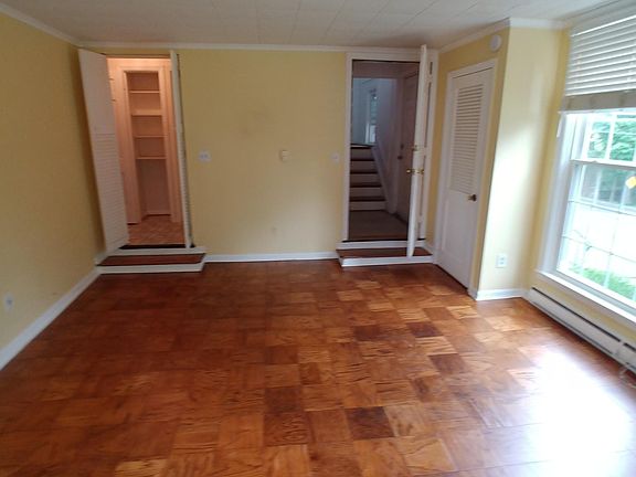 3rd image of 613 Garfield Ave APT 4