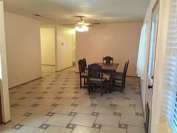 4th image of 8000 Donegal Ln