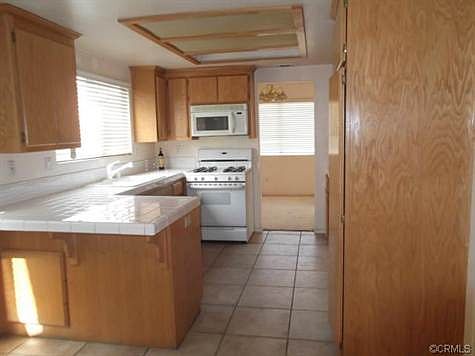 4th image of 13329 Lakeport Dr