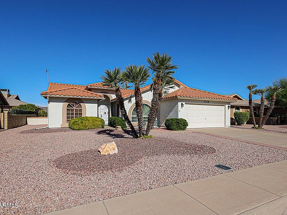 3rd image of 2708 Leisure World