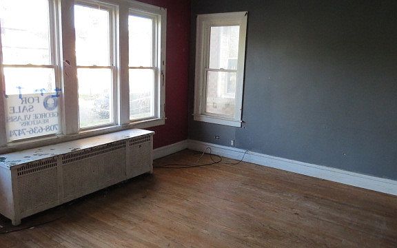 5th image of 6628 S Francisco Ave #1