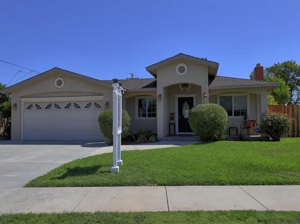 8440 Carmel St, Gilroy, CA 95020