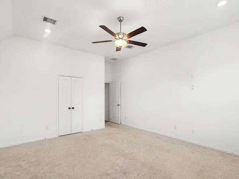 9407 Sea Star Ln — Photo 17