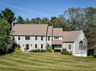 19 Cider Hill Ln, Sherborn, MA 01770