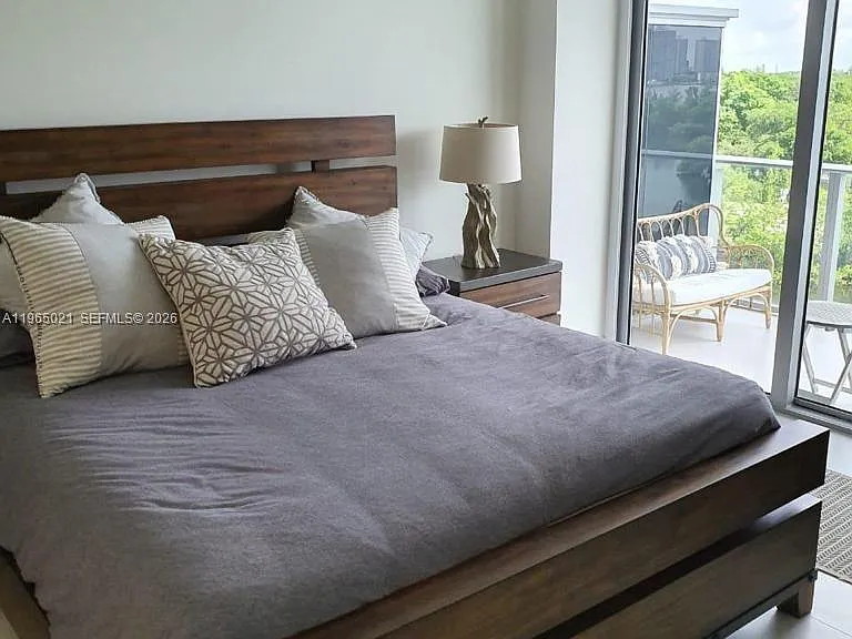 16385 Biscayne Blvd #507 — Photo 19