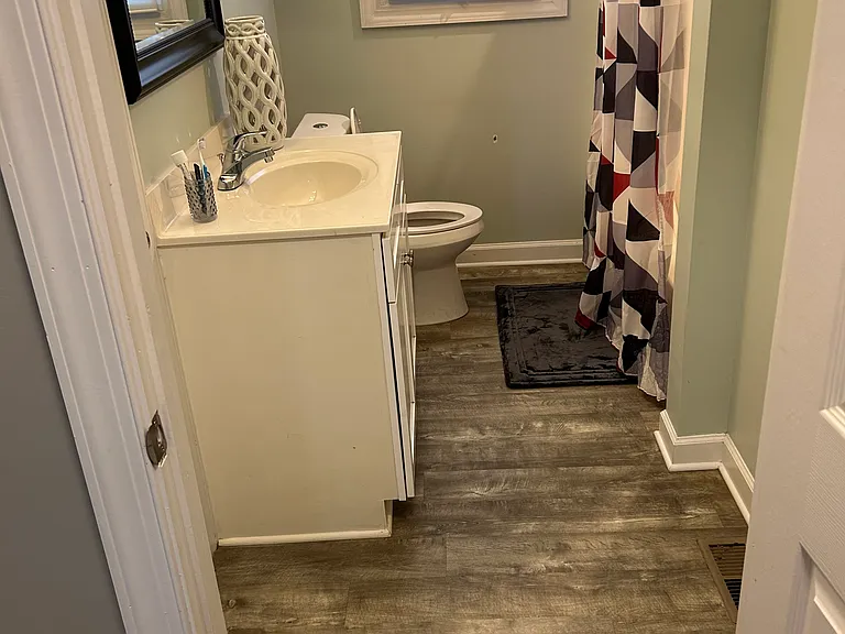 4321 Thomasville Rd — Photo 25