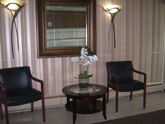 5th image of 8245 Belmont Ave APT 5C