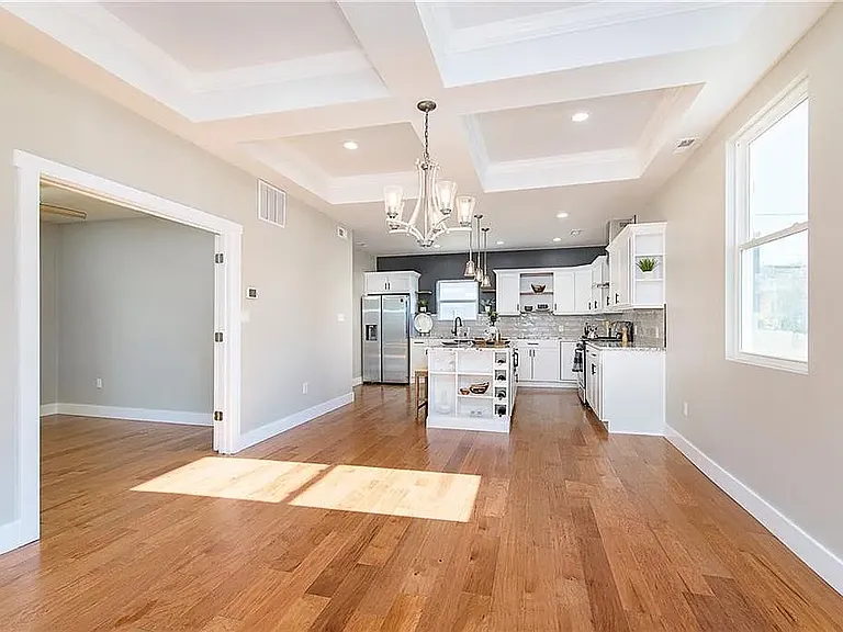 309 N Keystone Ave — Photo 5