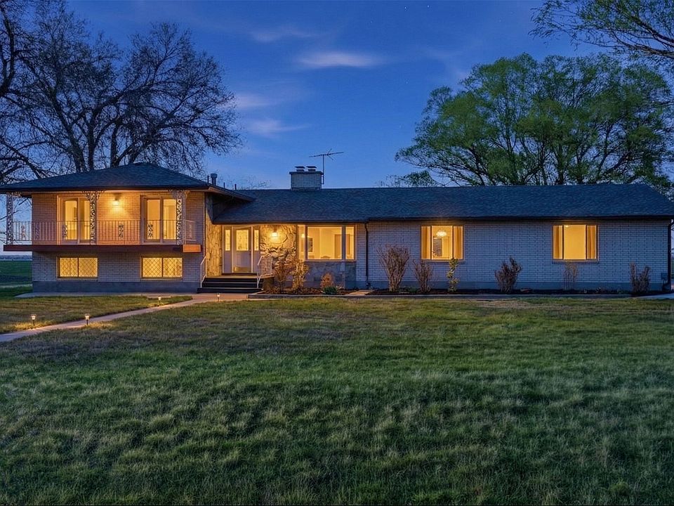 1st image of 1380 W Erda Way