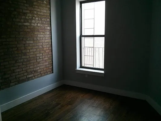 Rented by Loom Group | media 16