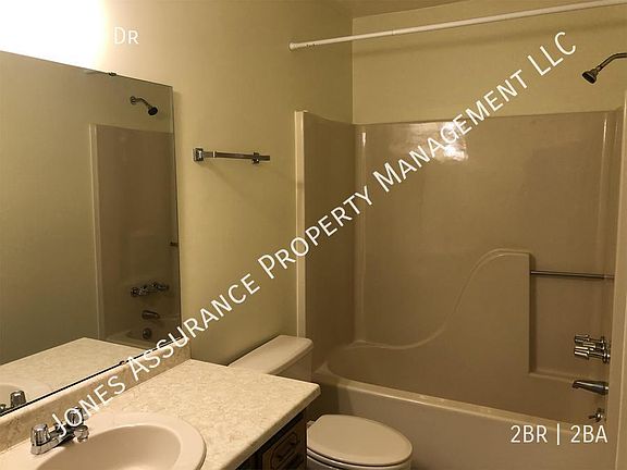 4th image of 22 Katie Dr