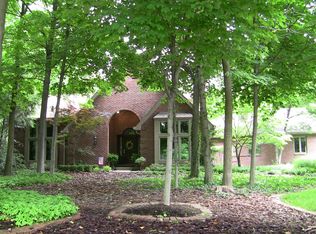 6573 Powner Farm Dr, Cincinnati, OH 45248