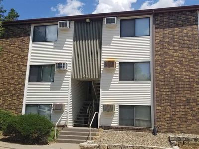 810 Benton Dr APT 23, Iowa City, IA, 52246