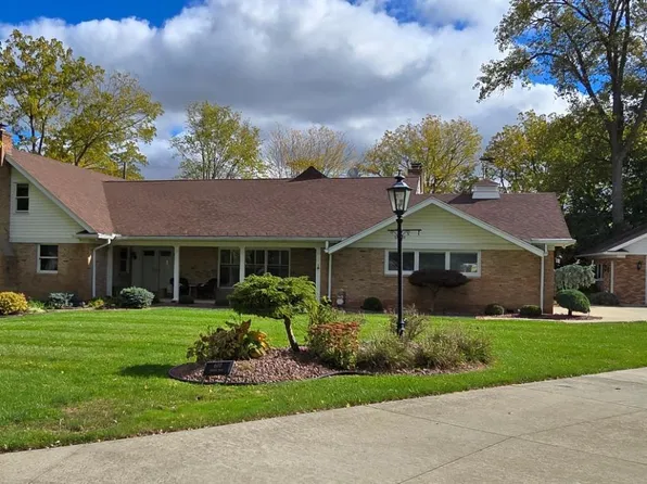 600 Barker Rd, Fremont, OH 43420