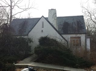 1405 NE Russell Rd, Kansas City, MO 64116