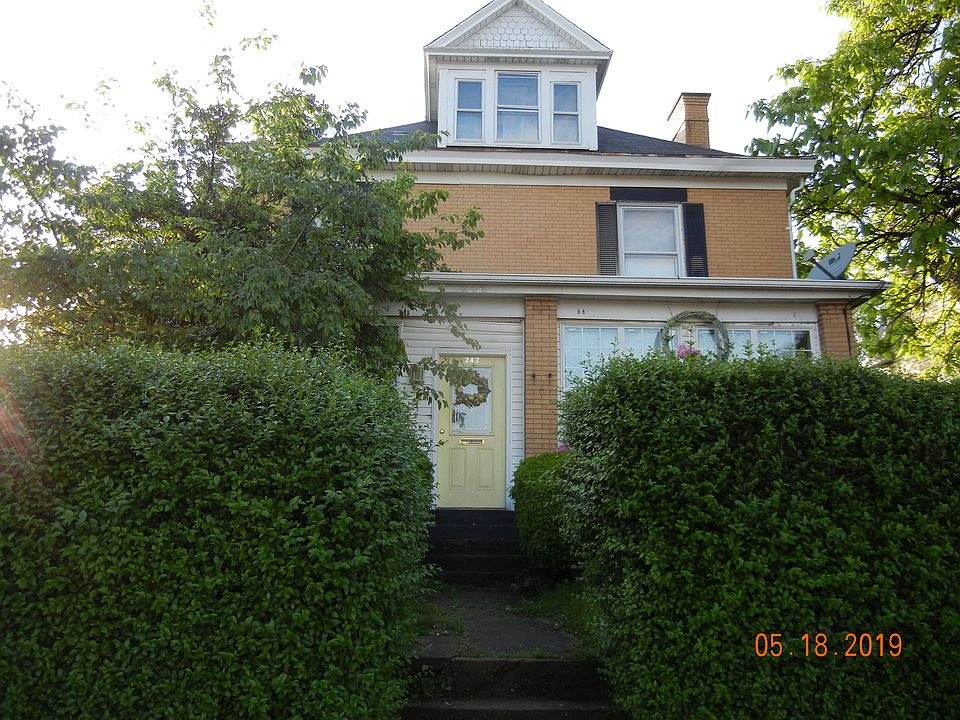 1st image of 242 S Mount Vernon Ave