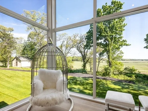 80 Pine Hill Ave, Duxbury, MA 02332