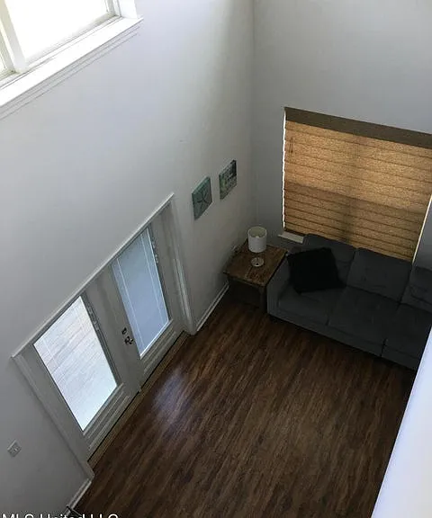 153 Markham Dr #B — Photo 12