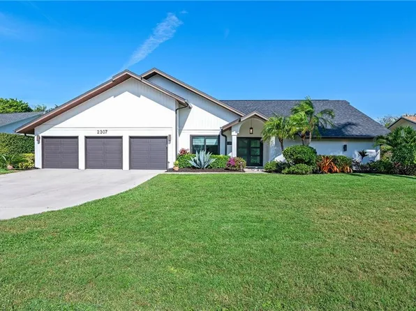 2307 Queens WAY, NAPLES, FL 34112