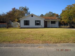 800 Trailwood Dr E, Mobile, AL 36608