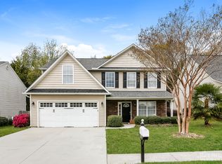 206 Falling Spring Ct, Simpsonville, SC 29681