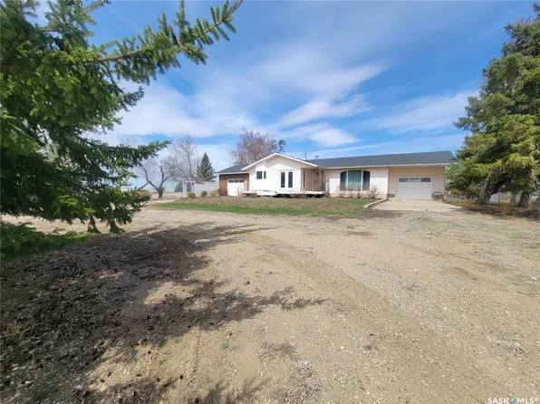  Rural Address, Grass Lake Rm No. 381, SK S0L 2A0