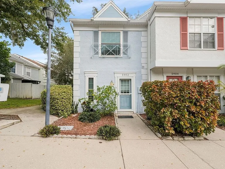 5902 Stratton Park Dr — Photo 1