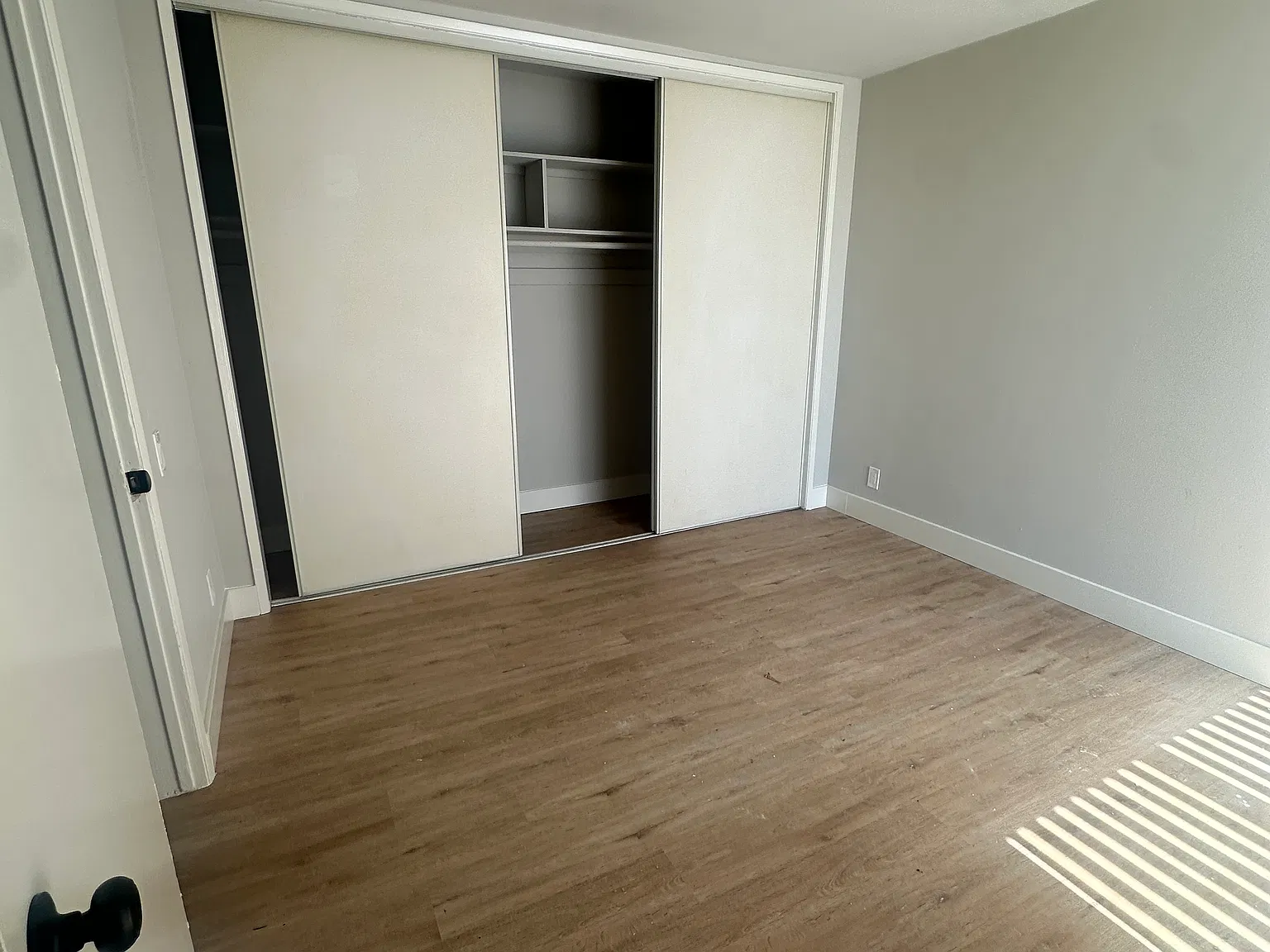 13919 Burbank Blvd. — Photo 3
