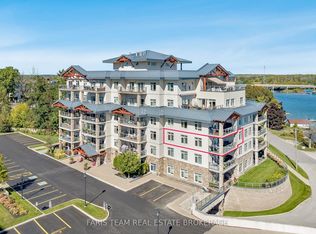 80 Orchard Point Rd #302, Orillia, ON L3V1C6