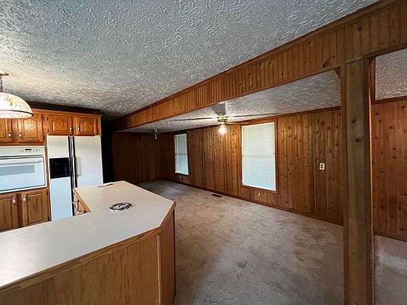 5th image of 50 Damron St