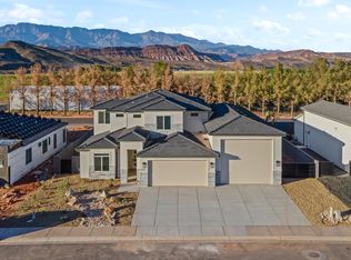 4962 W 1930 S, Hurricane, UT 84737