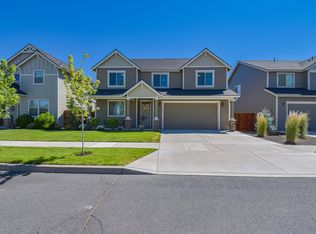 464 NW 29th St, Redmond, OR 97756