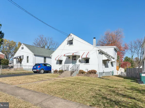 25 Chestnut Pkwy, Wallingford, PA 19086