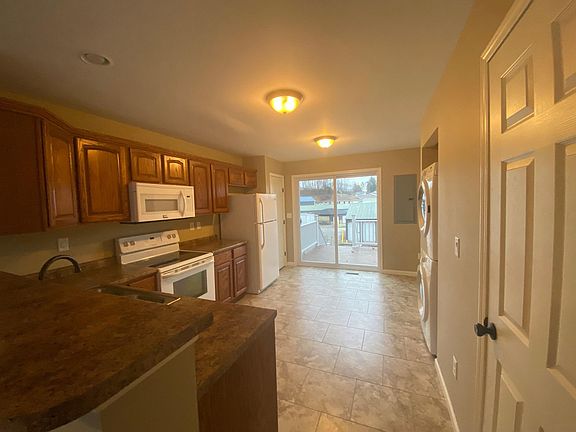 2nd image of 68125 Tinmar Dr #1