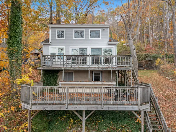 59 Woodland Road, Coventry, CT 06238